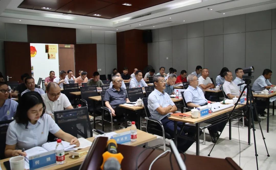 云顶集团进行中高层治理人员项目治理当用培训